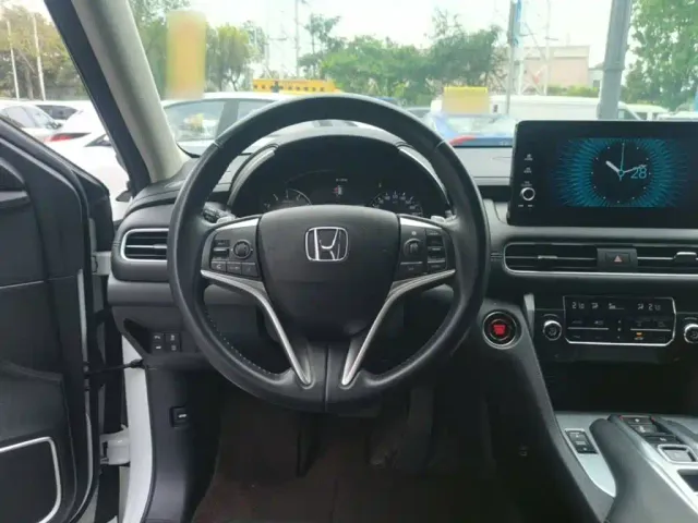 Honda Avancier — Фото автомобиля 10