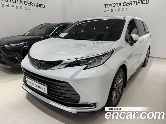 Фотография автомобиля — Toyota Sienna Generation 4
