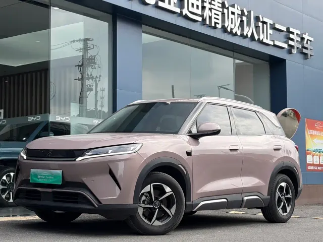 Фотография автомобиля — BYD Yuan UP