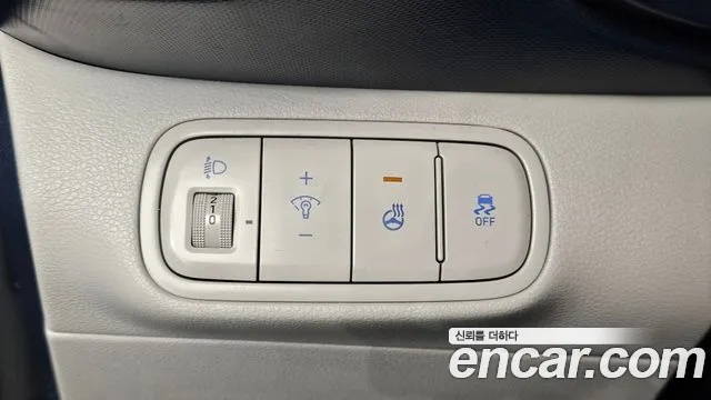 Hyundai Venue Venue 1.6 Flux — Фото автомобиля 13