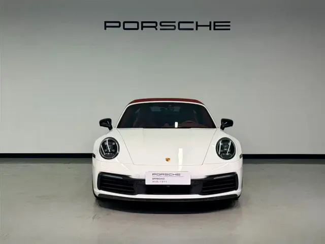 Porsche 911 — Фото автомобиля 5