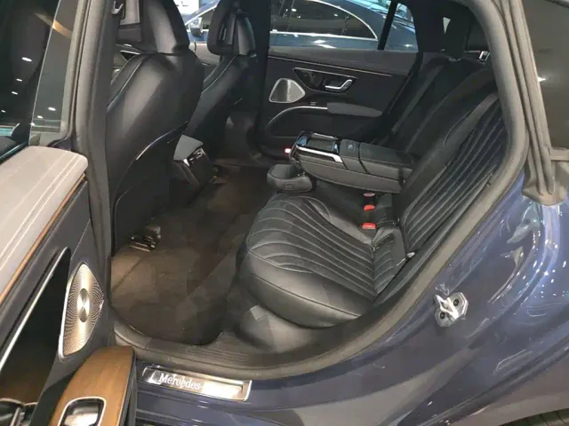 Mercedes-Benz EQS — Фото автомобиля 21