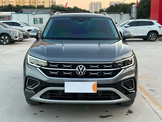 Volkswagen Tayron — Фото автомобиля 2