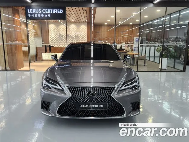 Lexus LS LS500 5th Gen — Фото автомобиля 3
