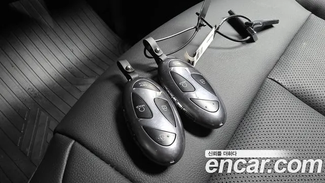 Hyundai Staria Staria L3.5 Школьный автобус — Фото автомобиля 17