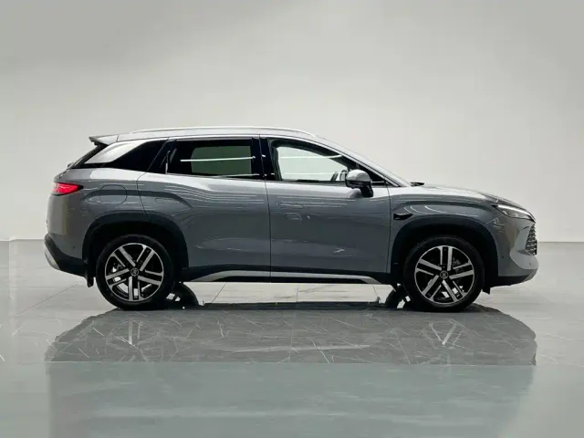 BYD Song L DM-i — Фото автомобиля 7