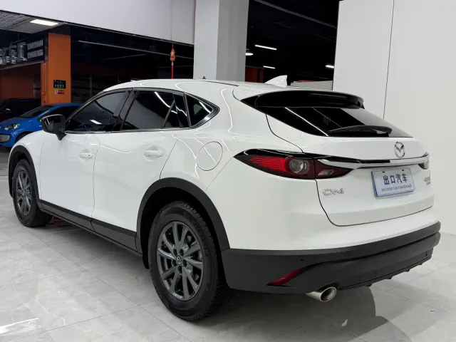 Mazda CX-4 — Фото автомобиля 4