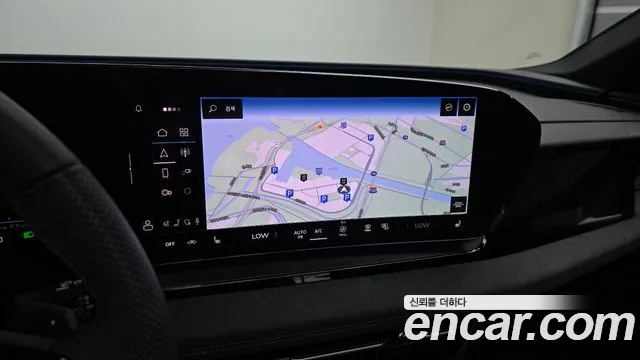 Audi SQ6 e-tron — Фото автомобиля 13