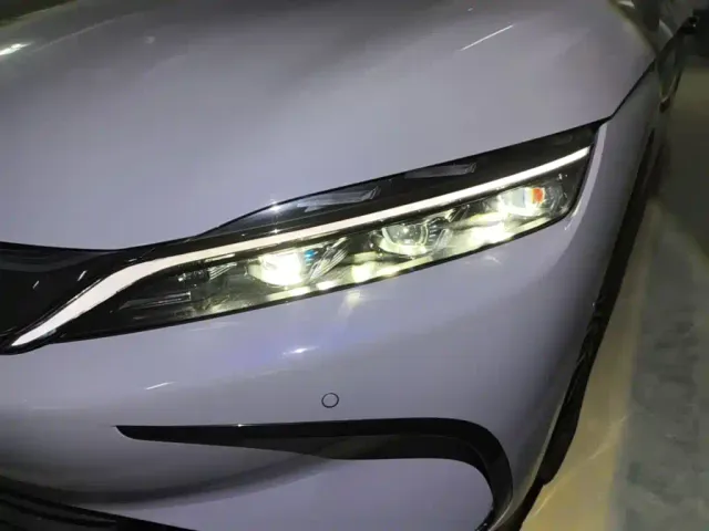 BYD Han — Фото автомобиля 23