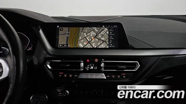 BMW 1-Series 1 серия (F40) M135i xDrive Prism — Фото автомобиля 11