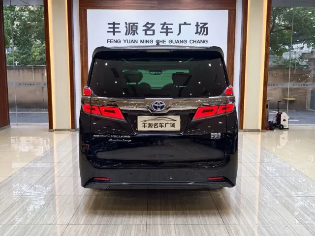Toyota Vellfire — Фото автомобиля 28