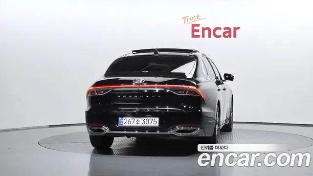 Hyundai Grandeur Grandeur (New) — Фото автомобиля 3