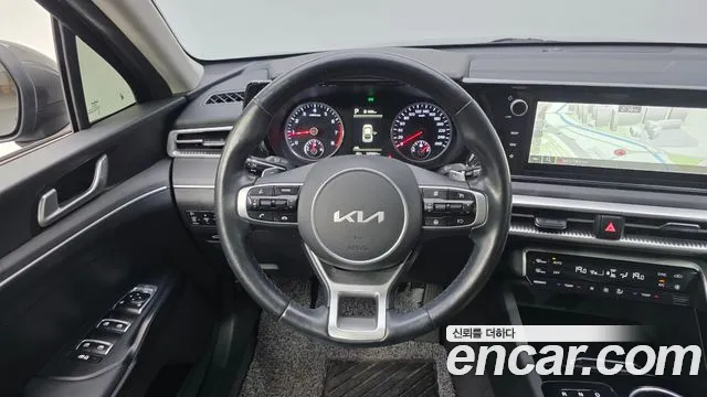 Kia K5 Generation 3 — Фото автомобиля 13