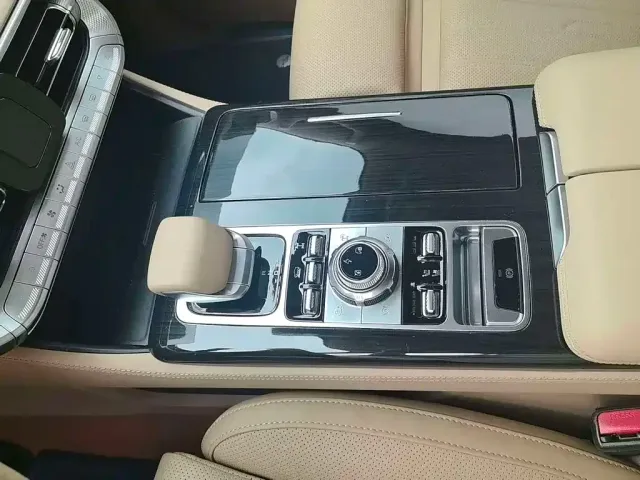 BAIC BJ60 Thunder — Фото автомобиля 5