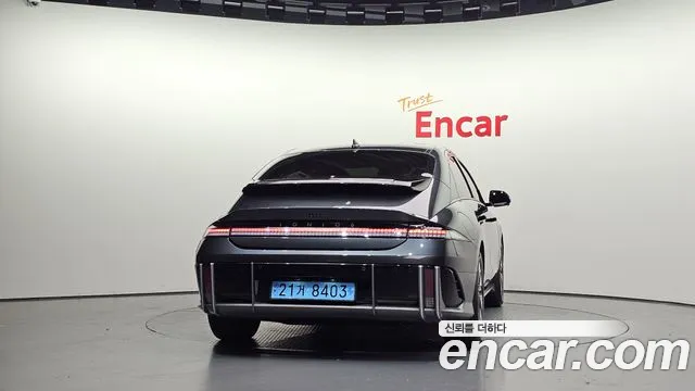Hyundai Ioniq 6 — Фото автомобиля 4