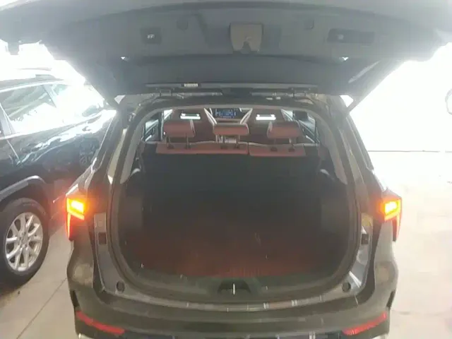 Changan CS75 Plus — Фото автомобиля 18