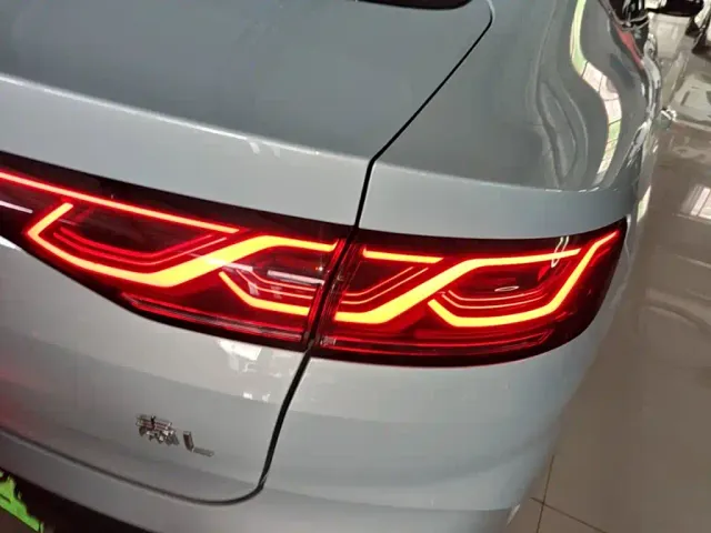 BYD Qin L — Фото автомобиля 7