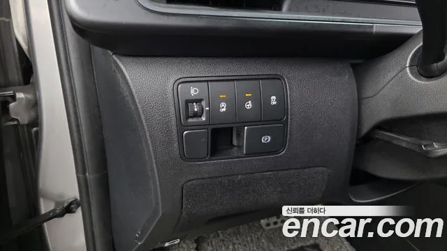 Hyundai Staria — Фото автомобиля 16