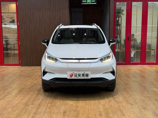 BYD Yuan Pro — Фото автомобиля 2