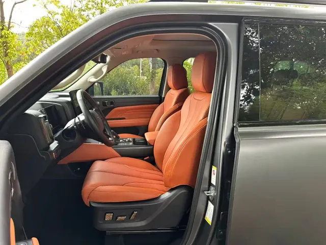 Haval H9 — Фото автомобиля 25