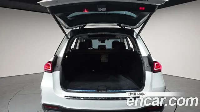 Mercedes-Benz GLE-Class — Фото автомобиля 20