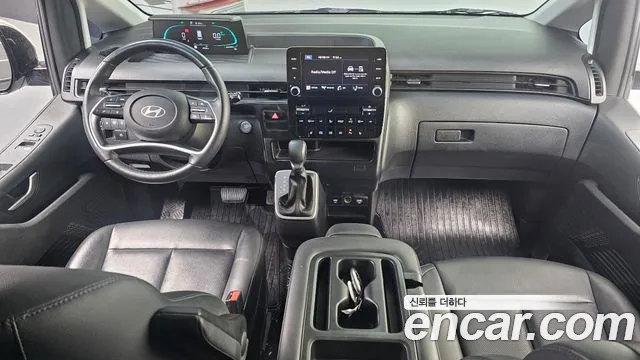 Hyundai Staria — Фото автомобиля 7