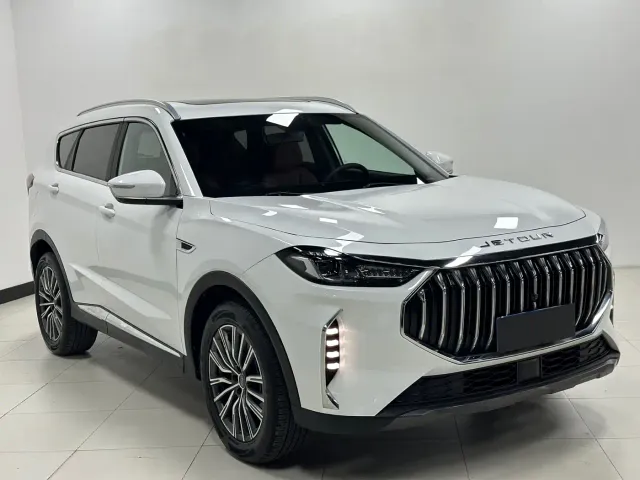 Jetour X70 Plus — Фото автомобиля 3