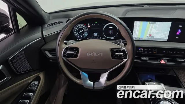 Kia K8 — Фото автомобиля 13