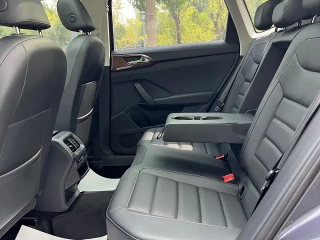 Volkswagen Tharu — Фото автомобиля 20