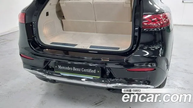Mercedes-Benz EQS — Фото автомобиля 11