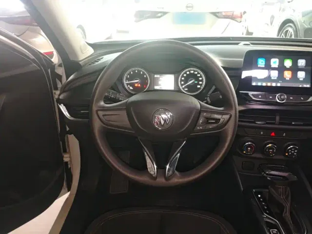 Buick Verano — Фото автомобиля 10