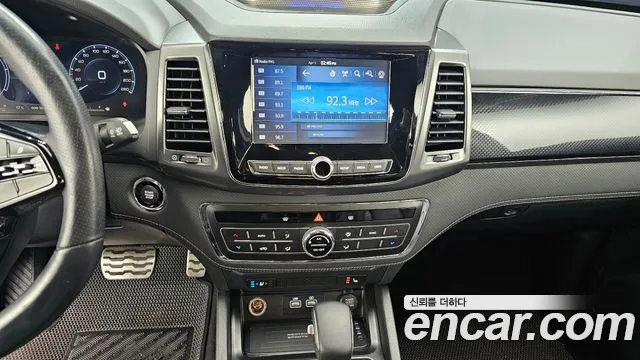 KG_Mobility_Ssangyong Rexton Новый Rexton Sport Khan Дизель 2.2 4WD — Фото автомобиля 14