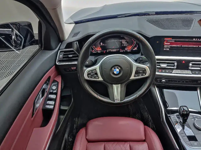 BMW 3 Series — Фото автомобиля 11