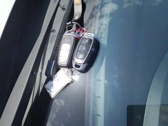 Hyundai Elantra — Фото автомобиля 8
