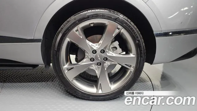 Genesis GV80 — Фото автомобиля 21