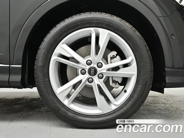 Audi Q3 F3 — Фото автомобиля 5