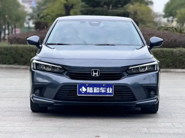 Honda Civic — Фото автомобиля 3