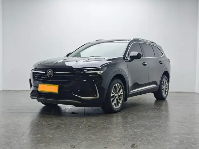 Фотография автомобиля — Buick Envision Plus