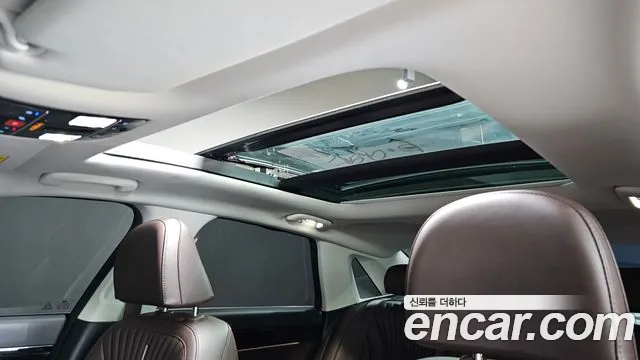 Hyundai Grandeur GN7 — Фото автомобиля 25