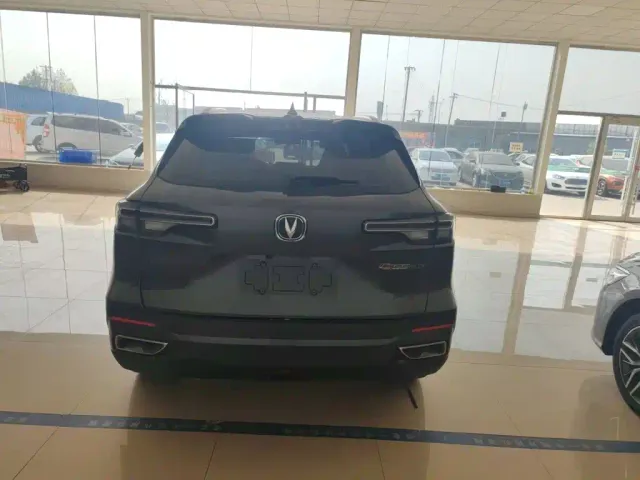 Changan CS55 Plus — Фото автомобиля 5