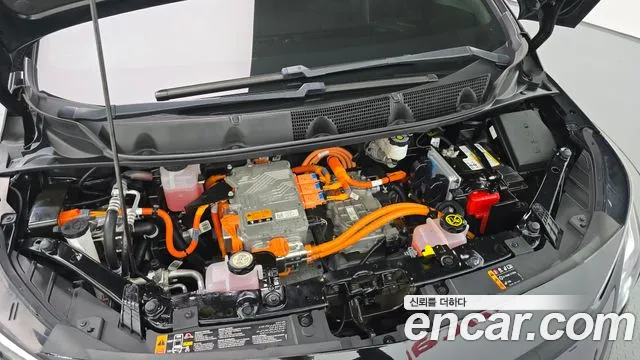 Chevrolet Bolt EV — Фото автомобиля 9