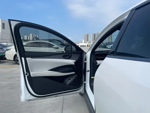 BYD Seal 06 — Фото автомобиля 8