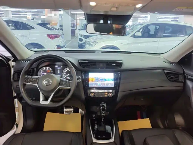 Nissan X-Trail — Фото автомобиля 9