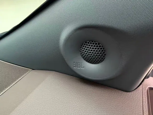 Toyota Sienna — Фото автомобиля 9
