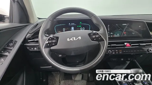 Kia Niro The All New — Фото автомобиля 21
