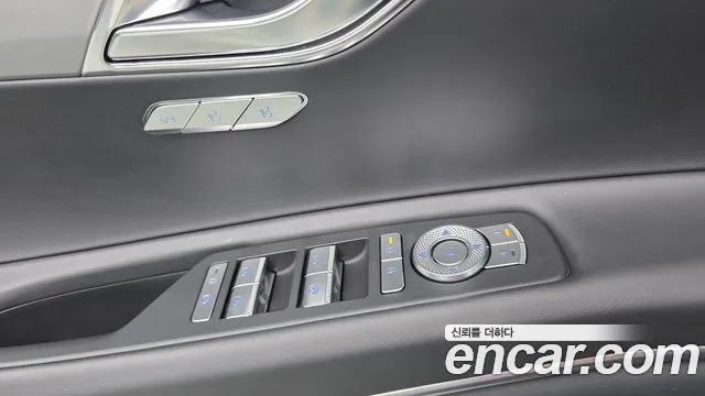 Genesis GV80 — Фото автомобиля 18