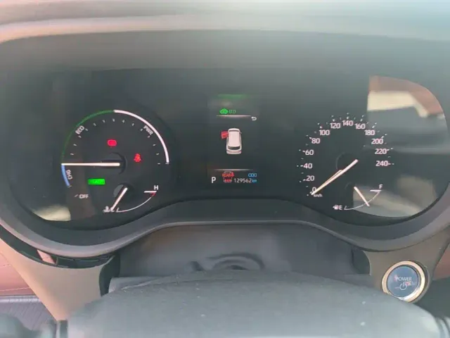 Toyota Sienna — Фото автомобиля 11