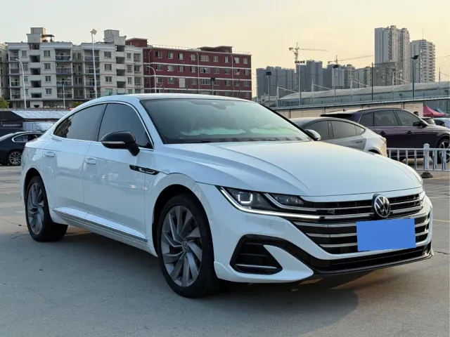 Volkswagen CC — Фото автомобиля 3