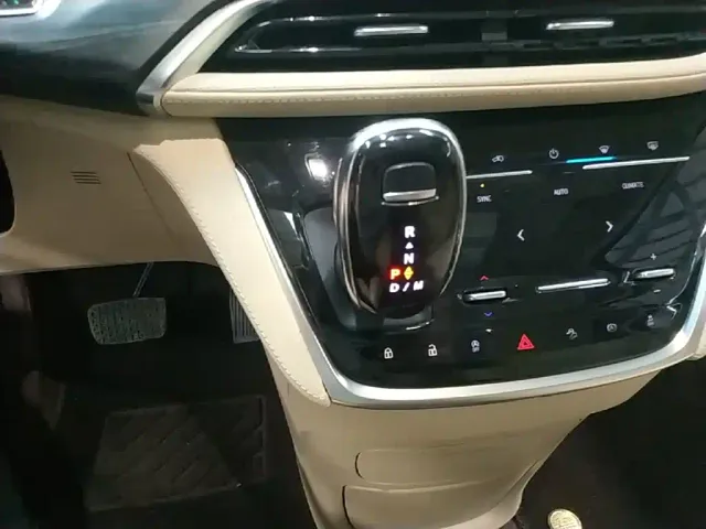 Buick Buick GL8 2022 ES Landmark 653T Premium — Фото автомобиля 13