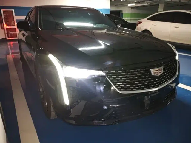 Cadillac CT4 — Фото автомобиля 3